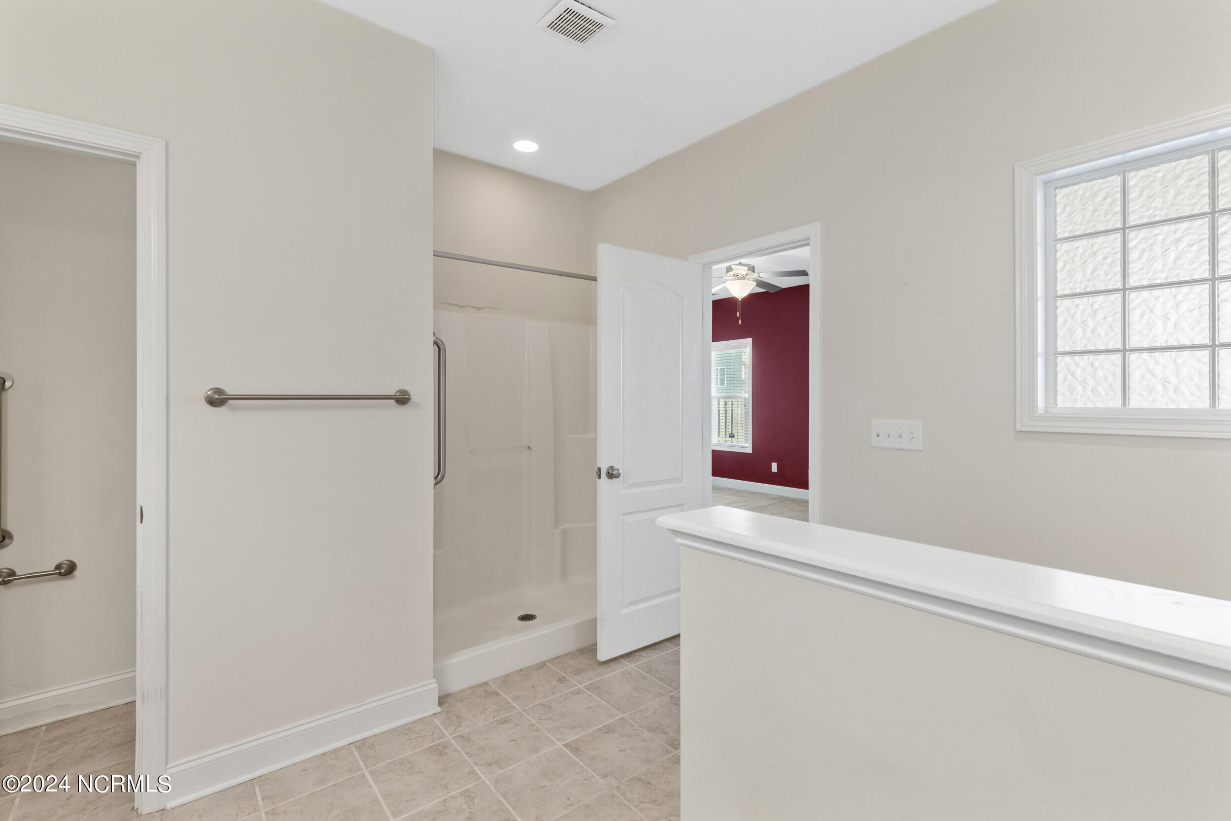 1504 Stones Edge Loop