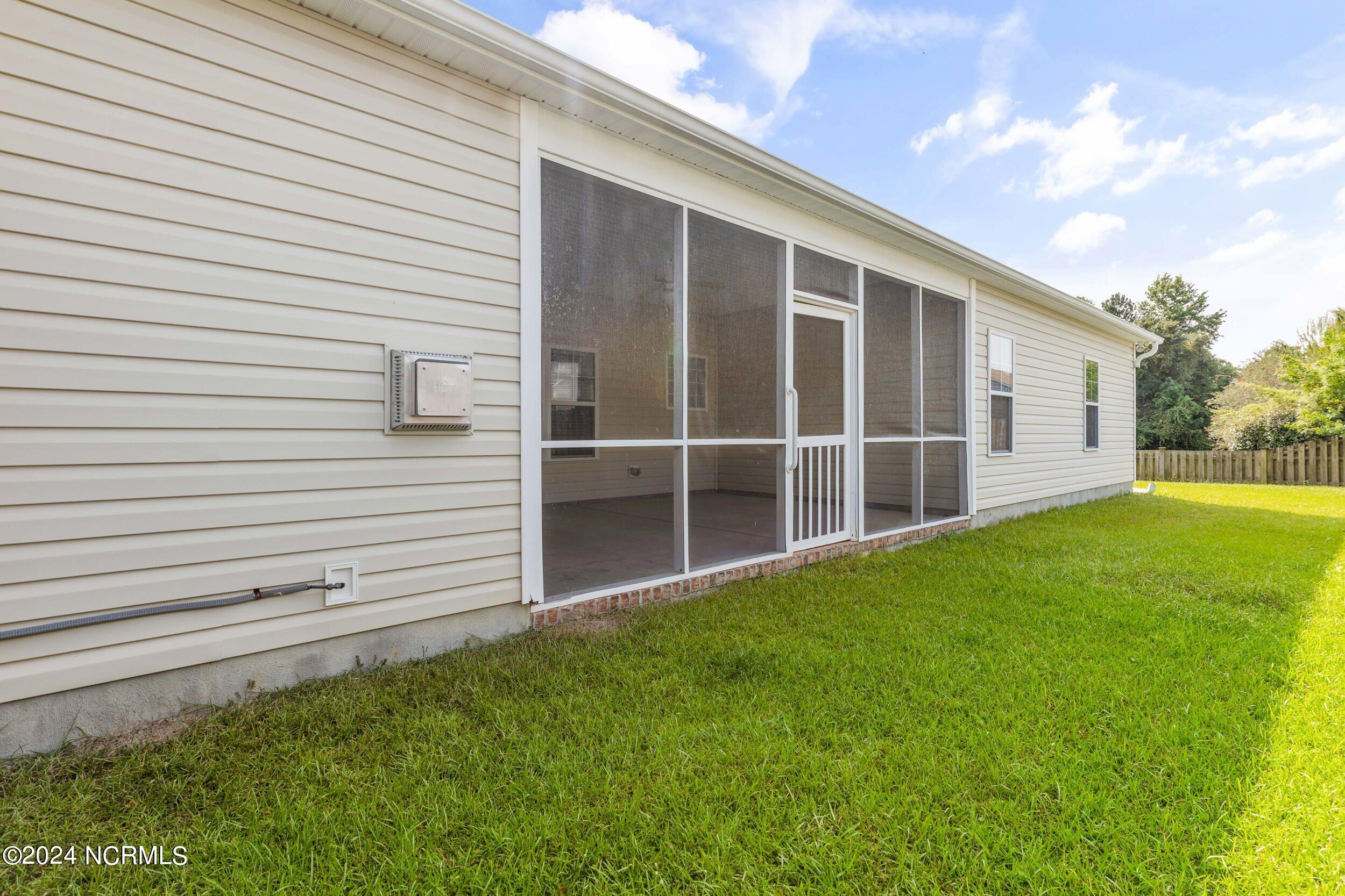 1504 Stones Edge Loop