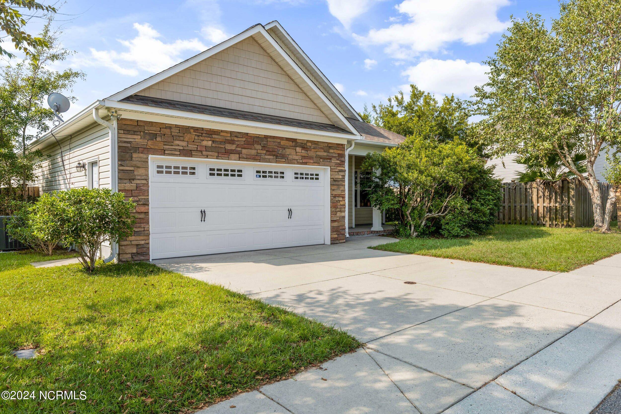 1504 Stones Edge Loop