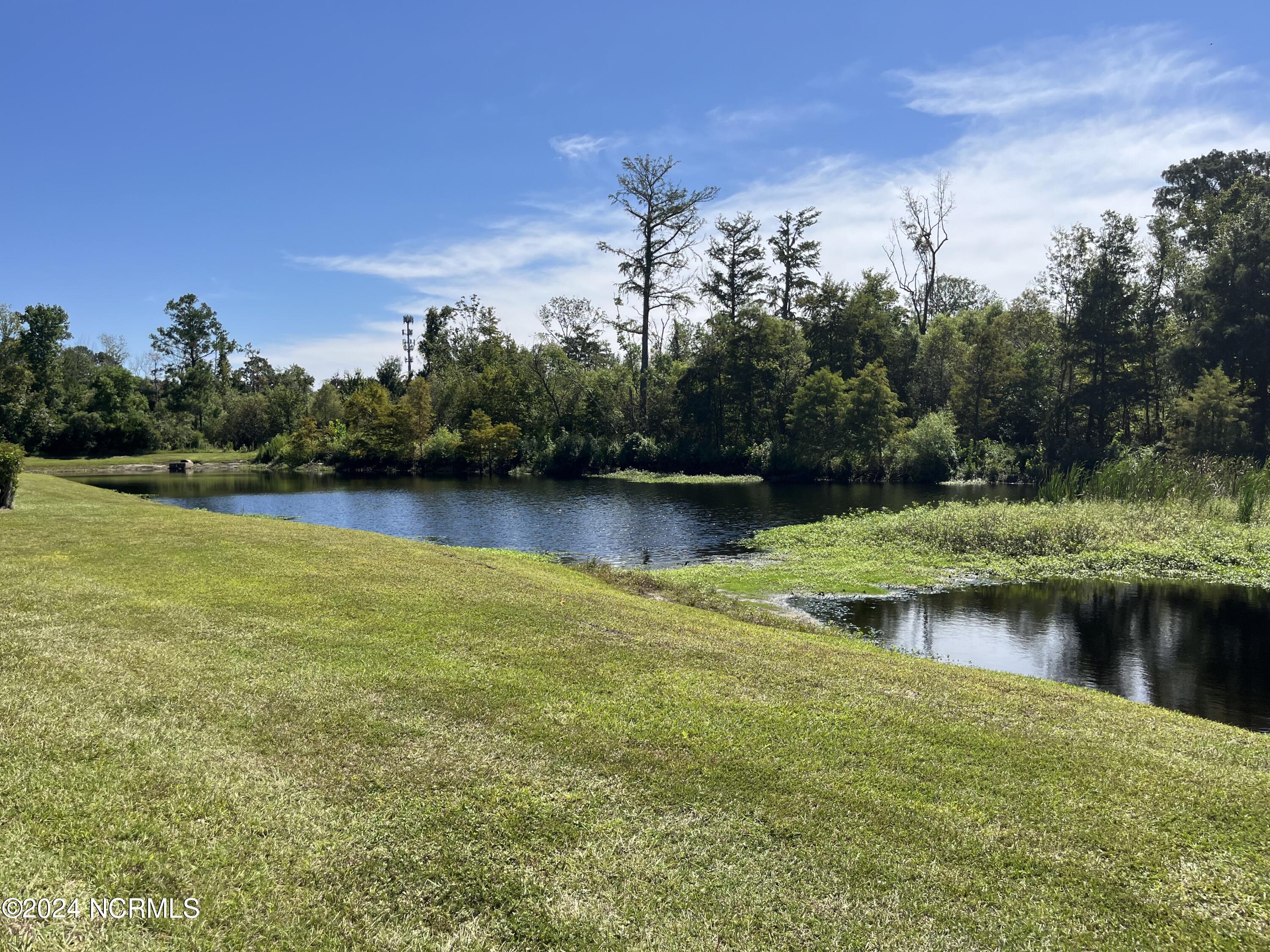 1504 Stones Edge Loop