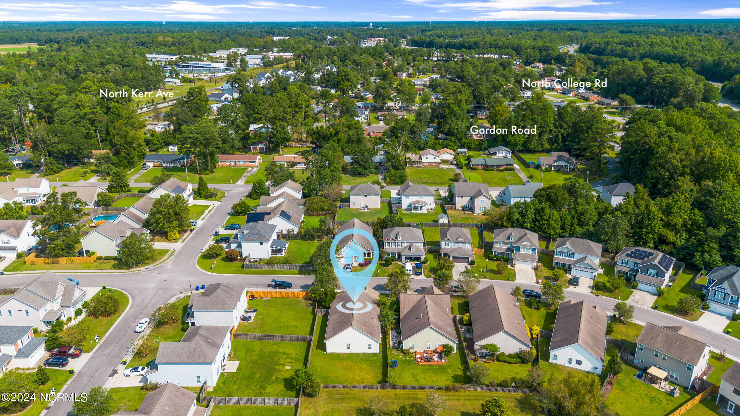 1504 Stones Edge Loop