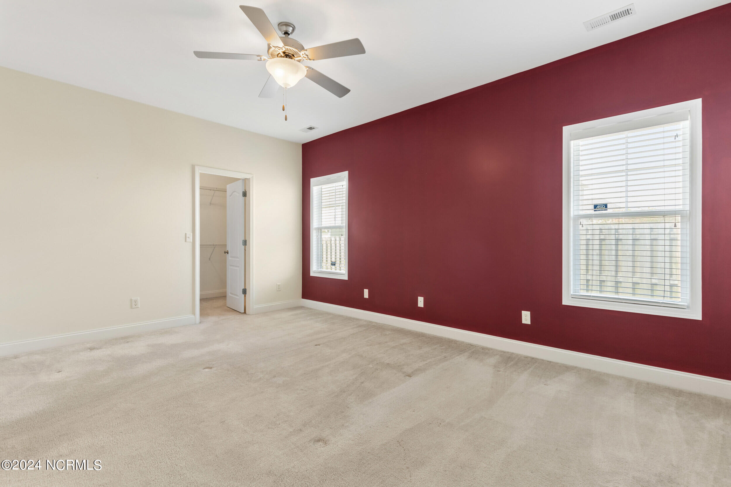 1504 Stones Edge Loop