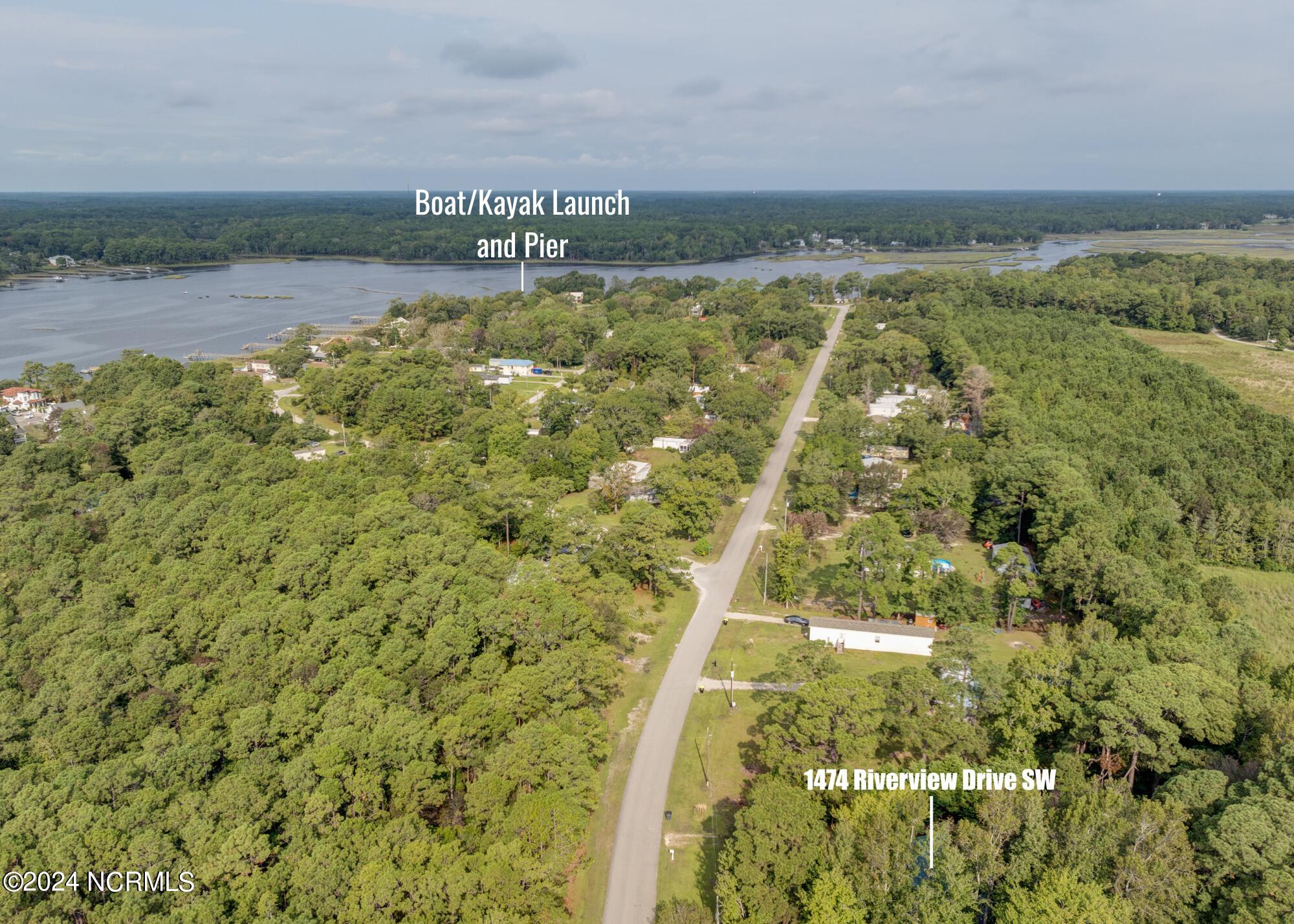 1474 Riverview Drive SW