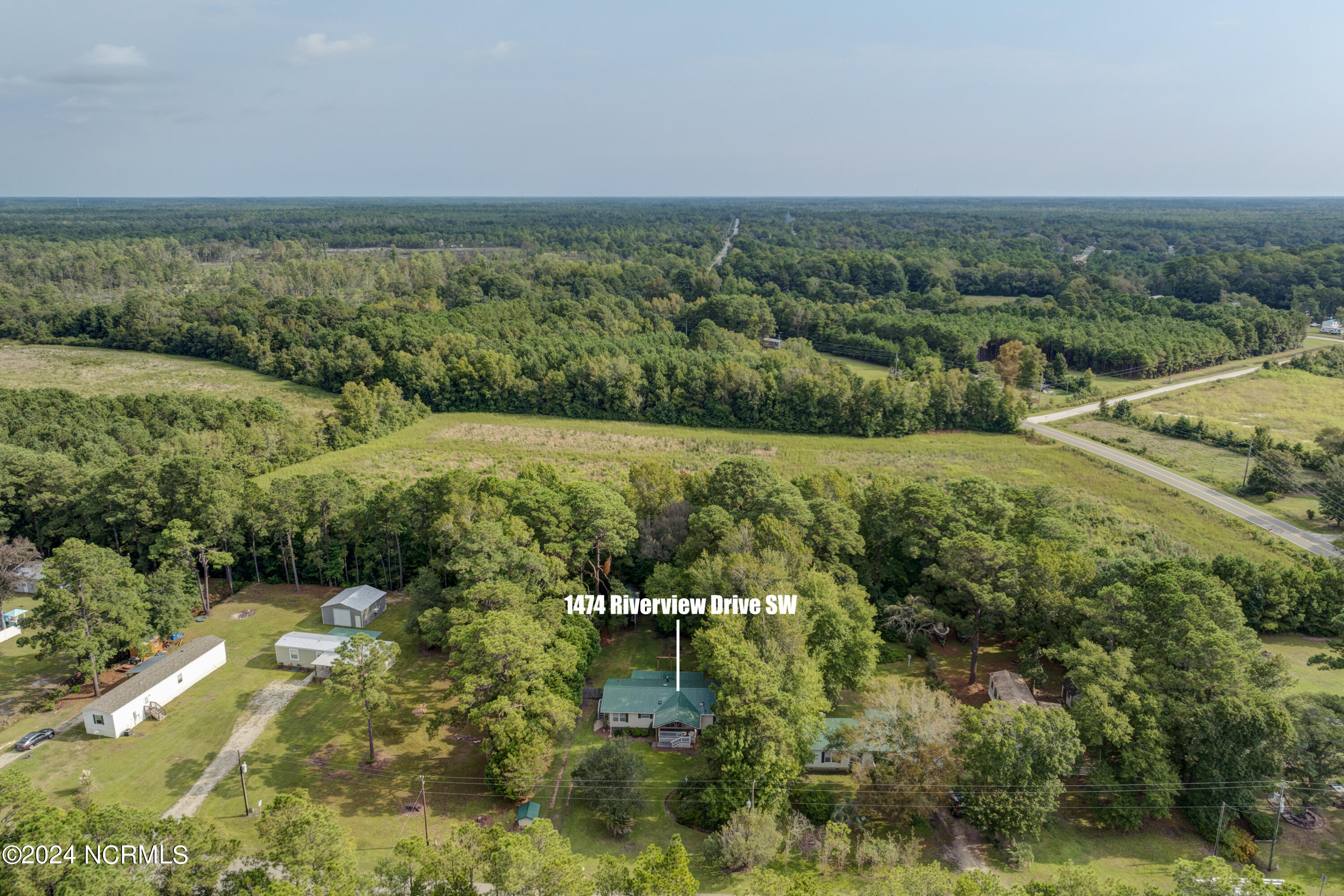 1474 Riverview Drive SW