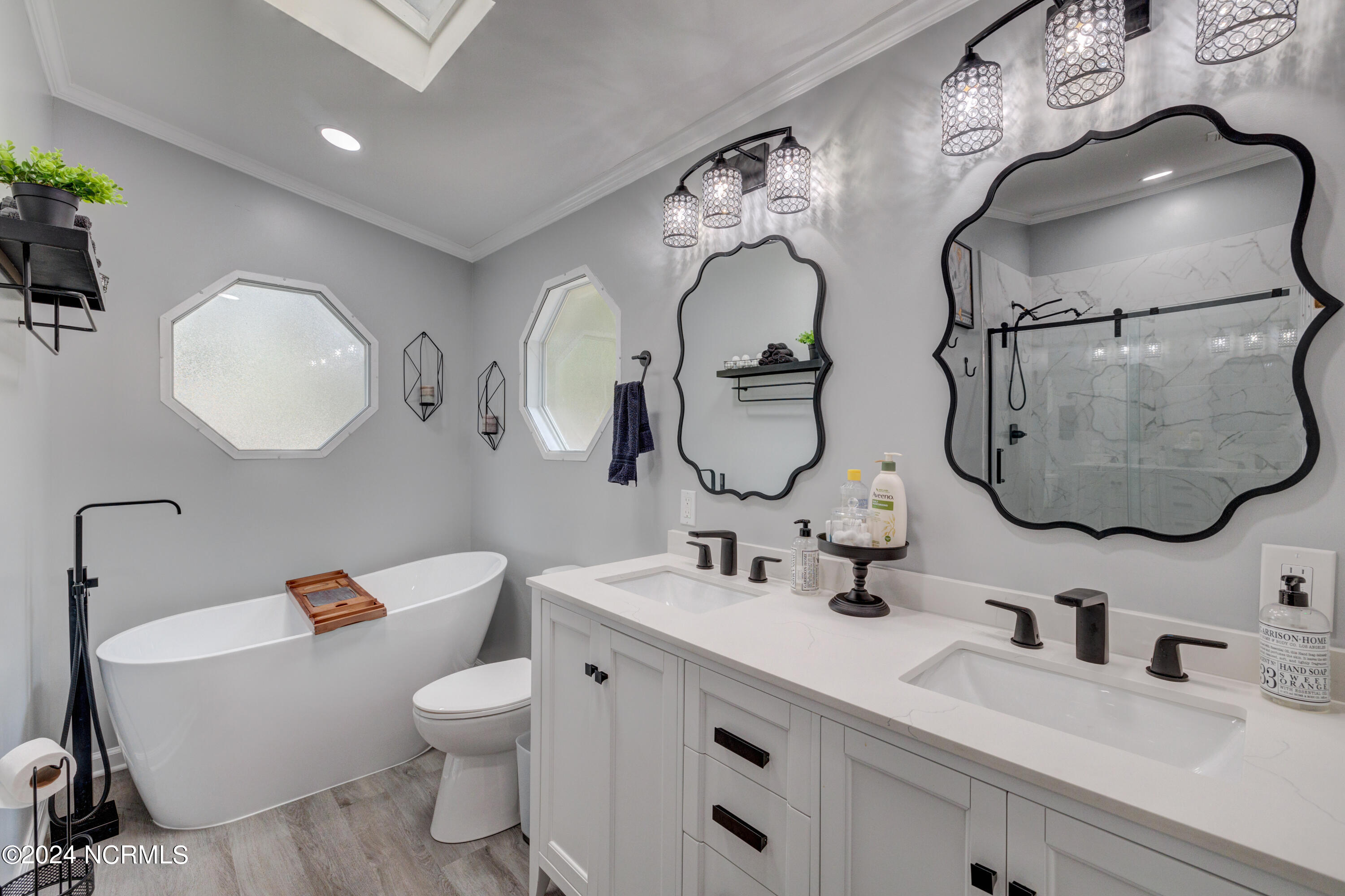 1474 Riverview Drive SW