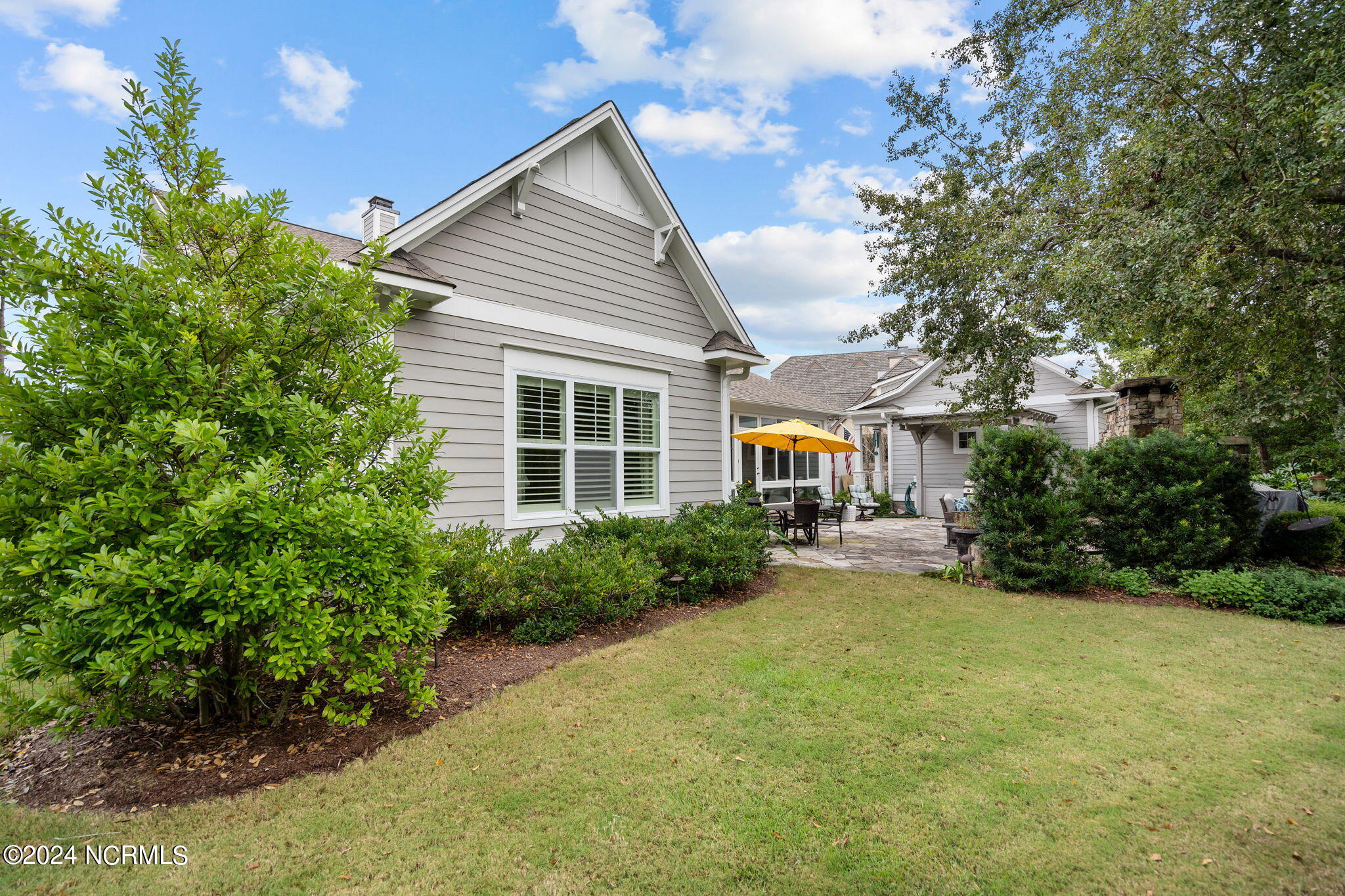 5317 Leisure Circle