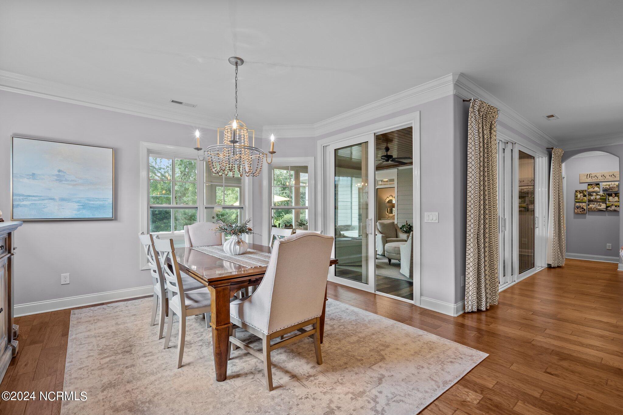 5317 Leisure Circle