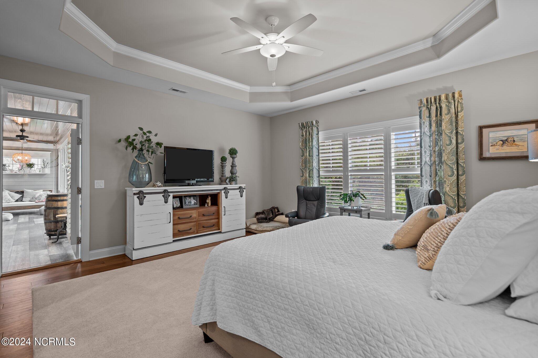 5317 Leisure Circle