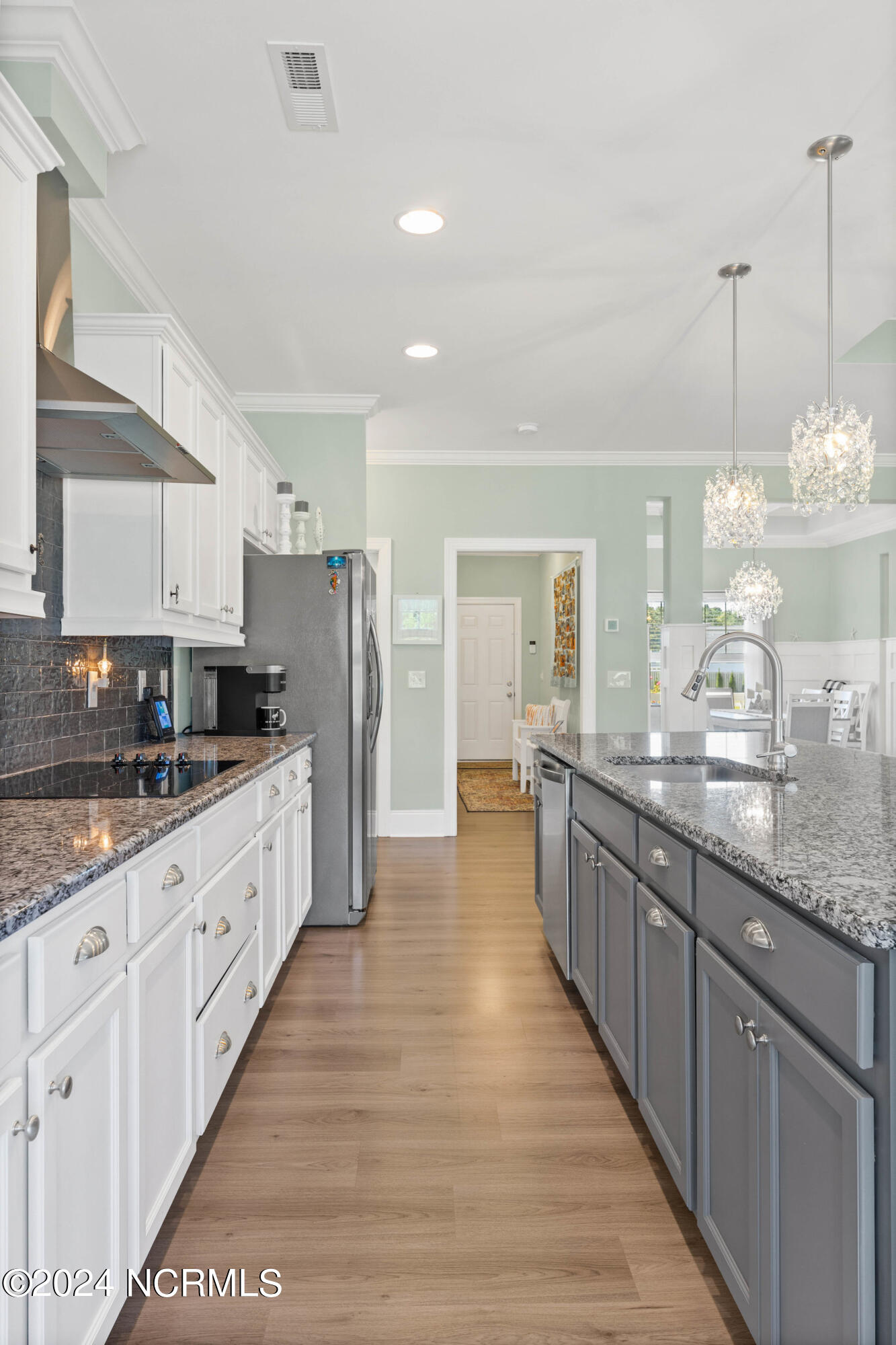 6756 Campbells Ridge Drive SE