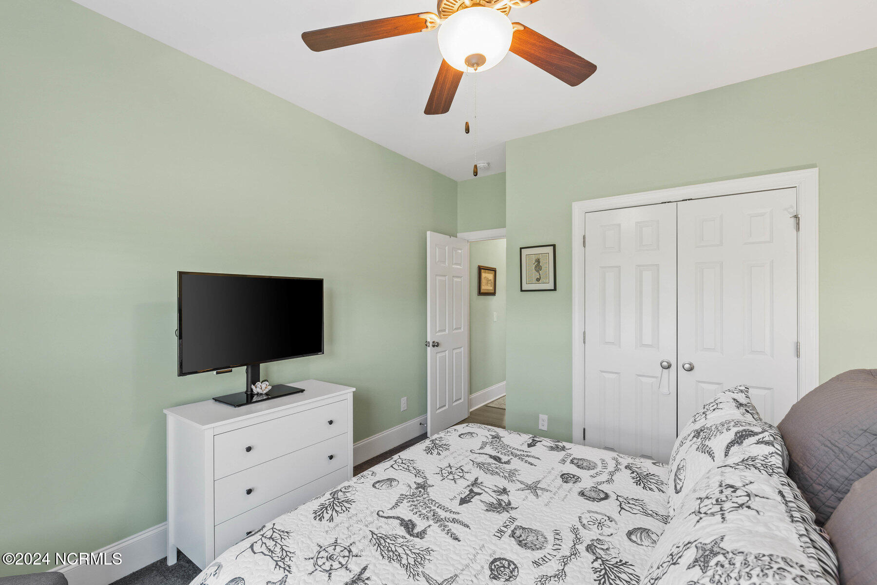 6756 Campbells Ridge Drive SE