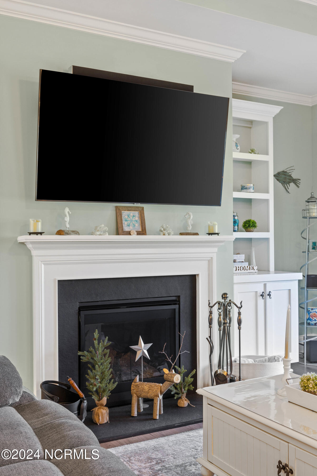 6756 Campbells Ridge Drive SE