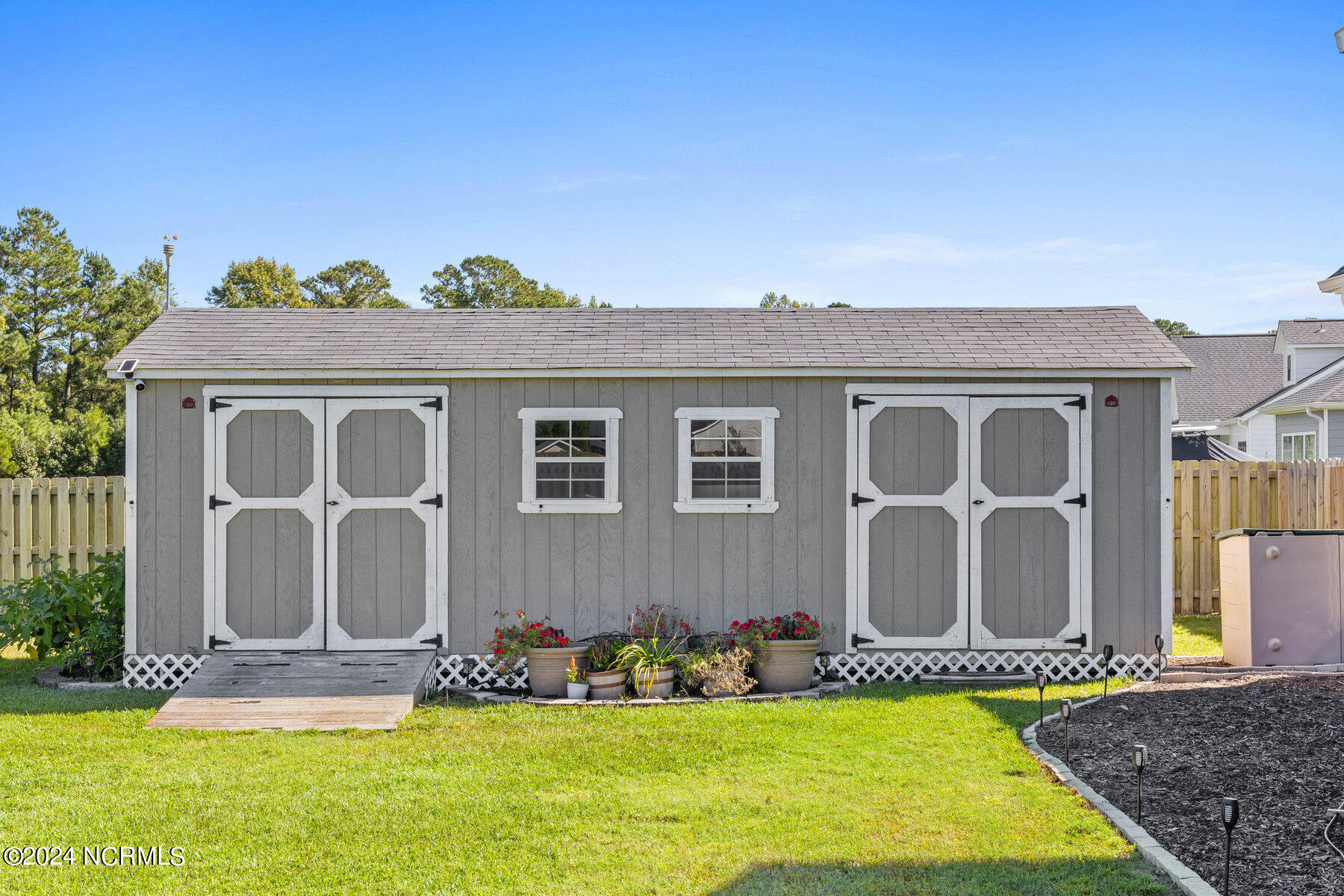 6756 Campbells Ridge Drive SE