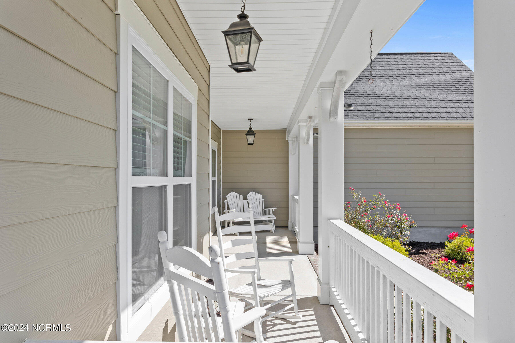 6756 Campbells Ridge Drive SE