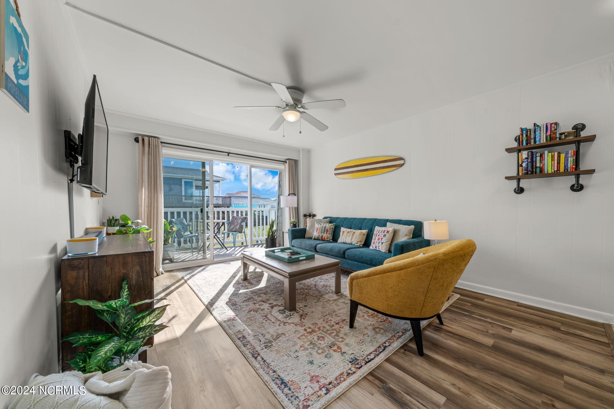 298 Ocean Boulevard W, Unit 205