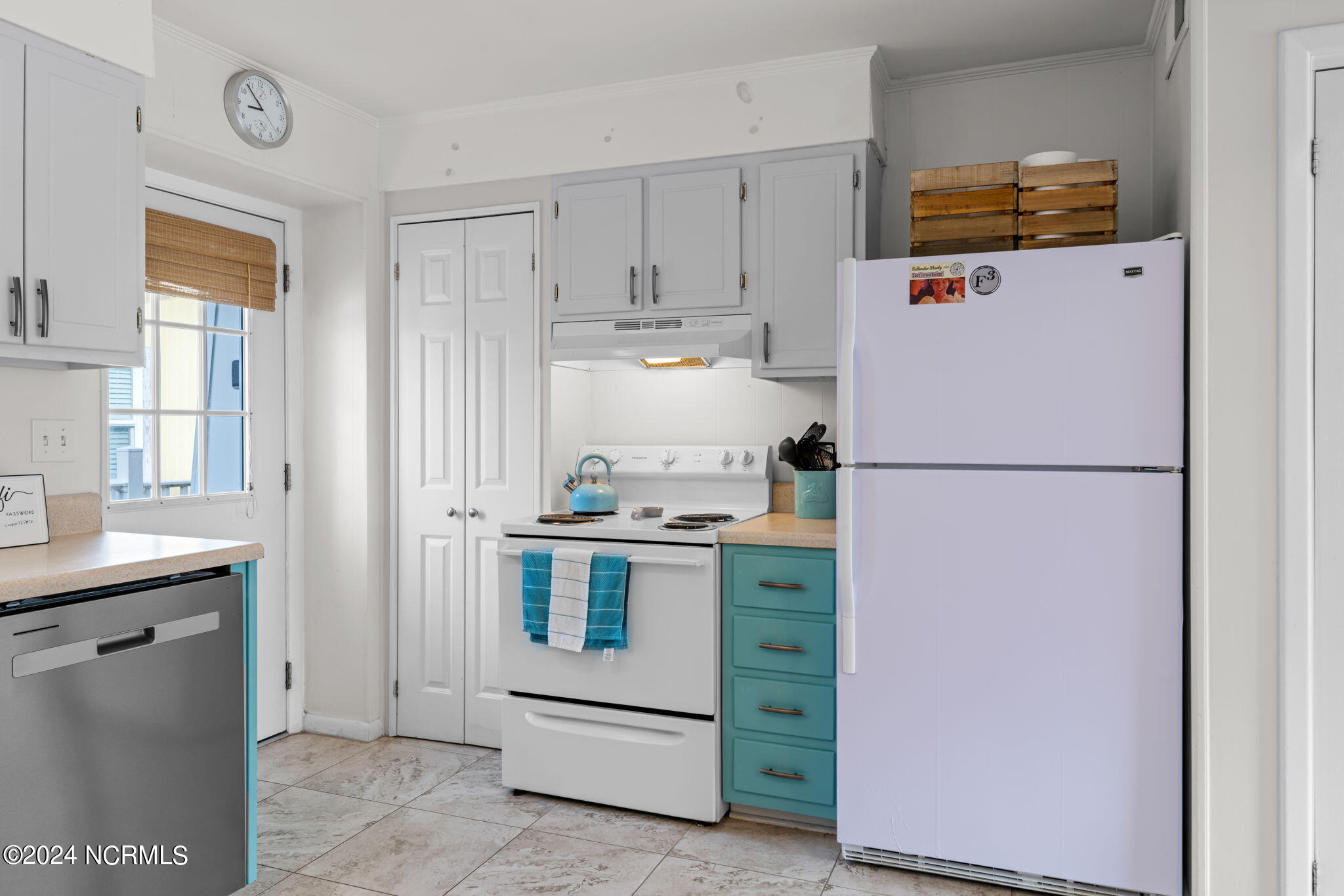 298 Ocean Boulevard W, Unit 205