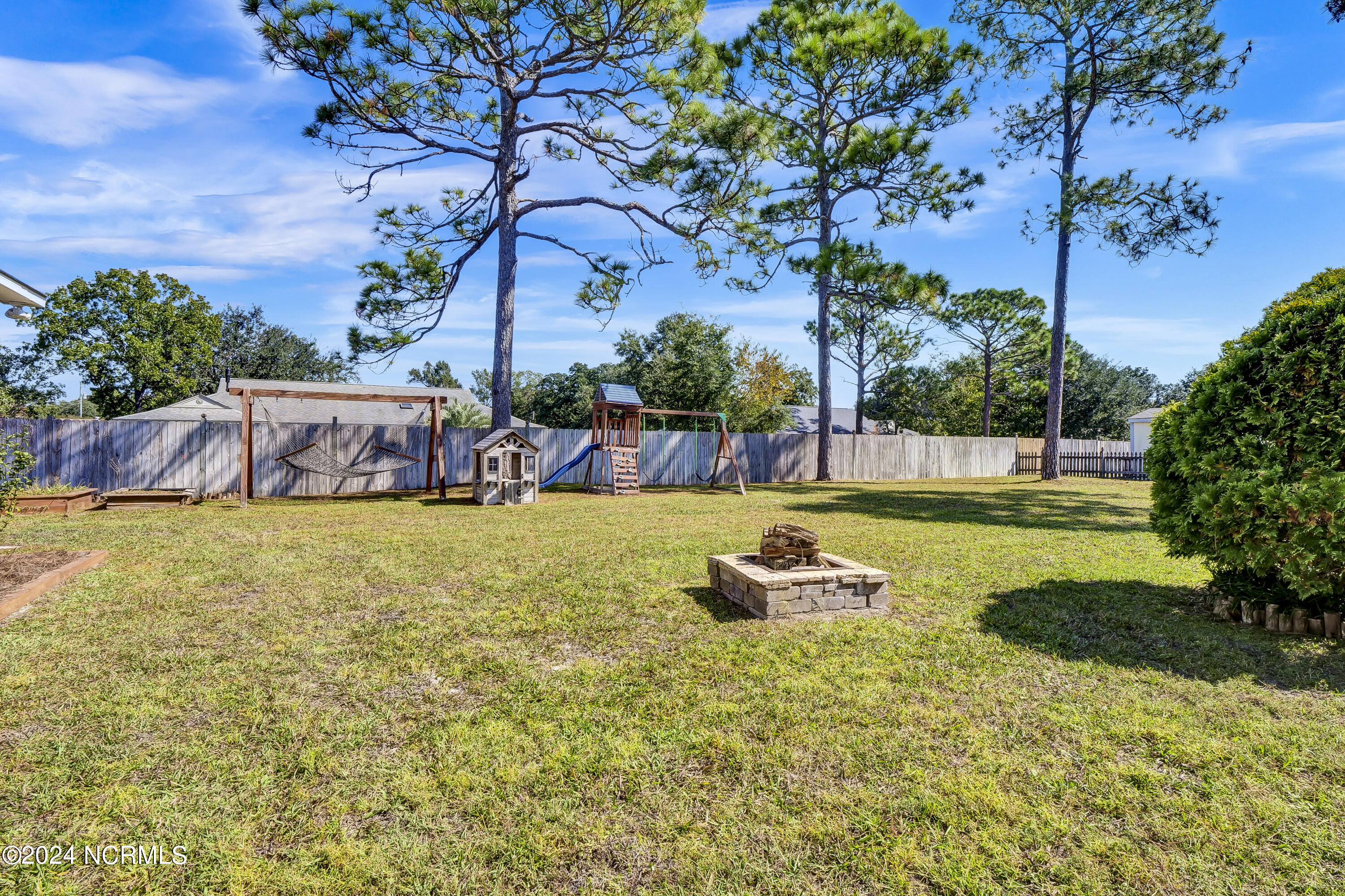 212 Gun Raven Lane