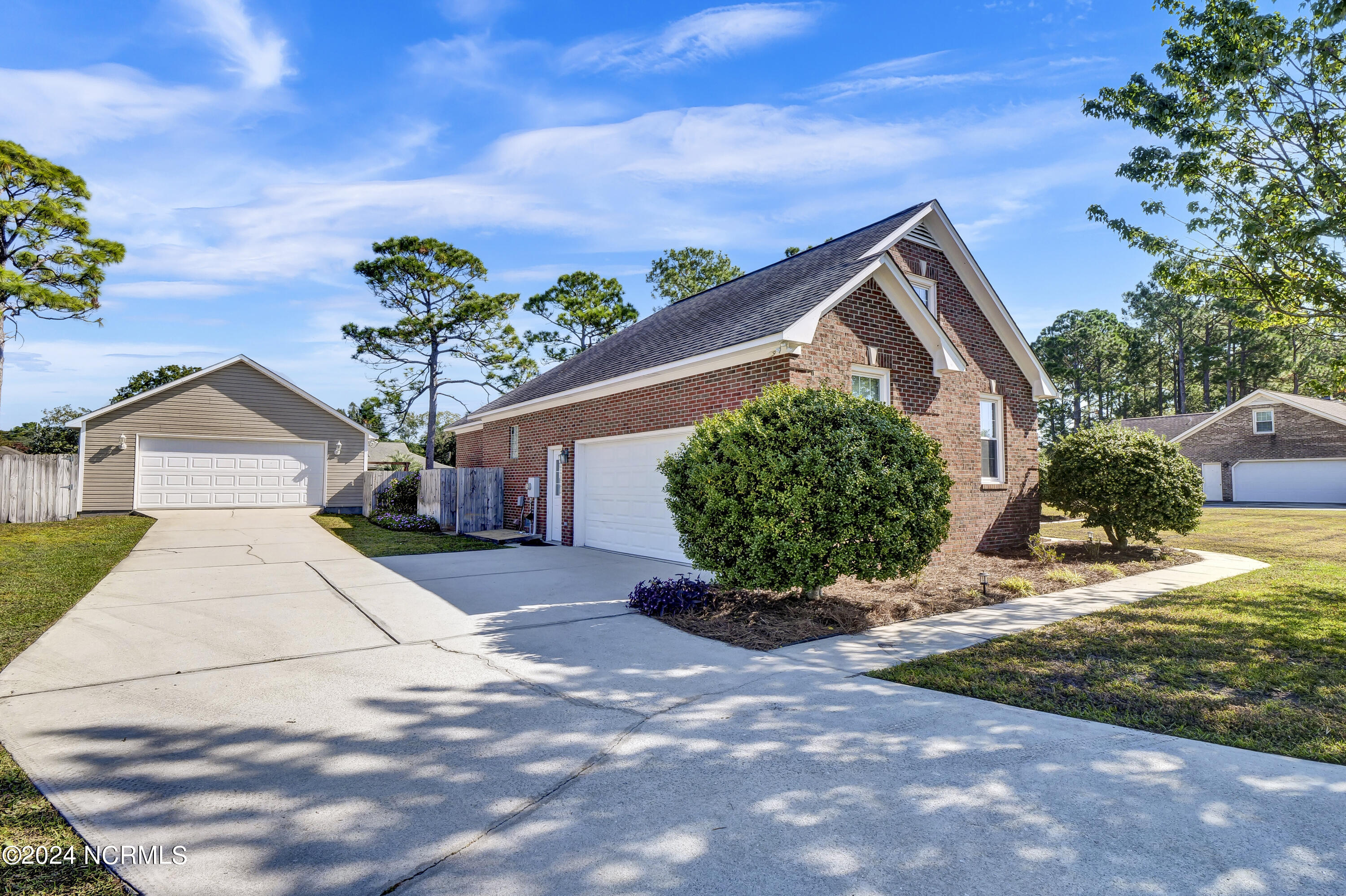 212 Gun Raven Lane