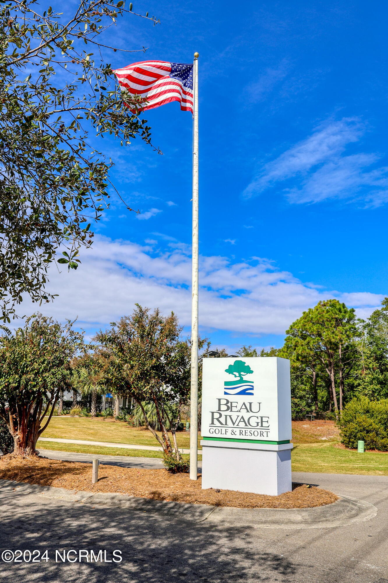 6217 Sugar Pine Drive