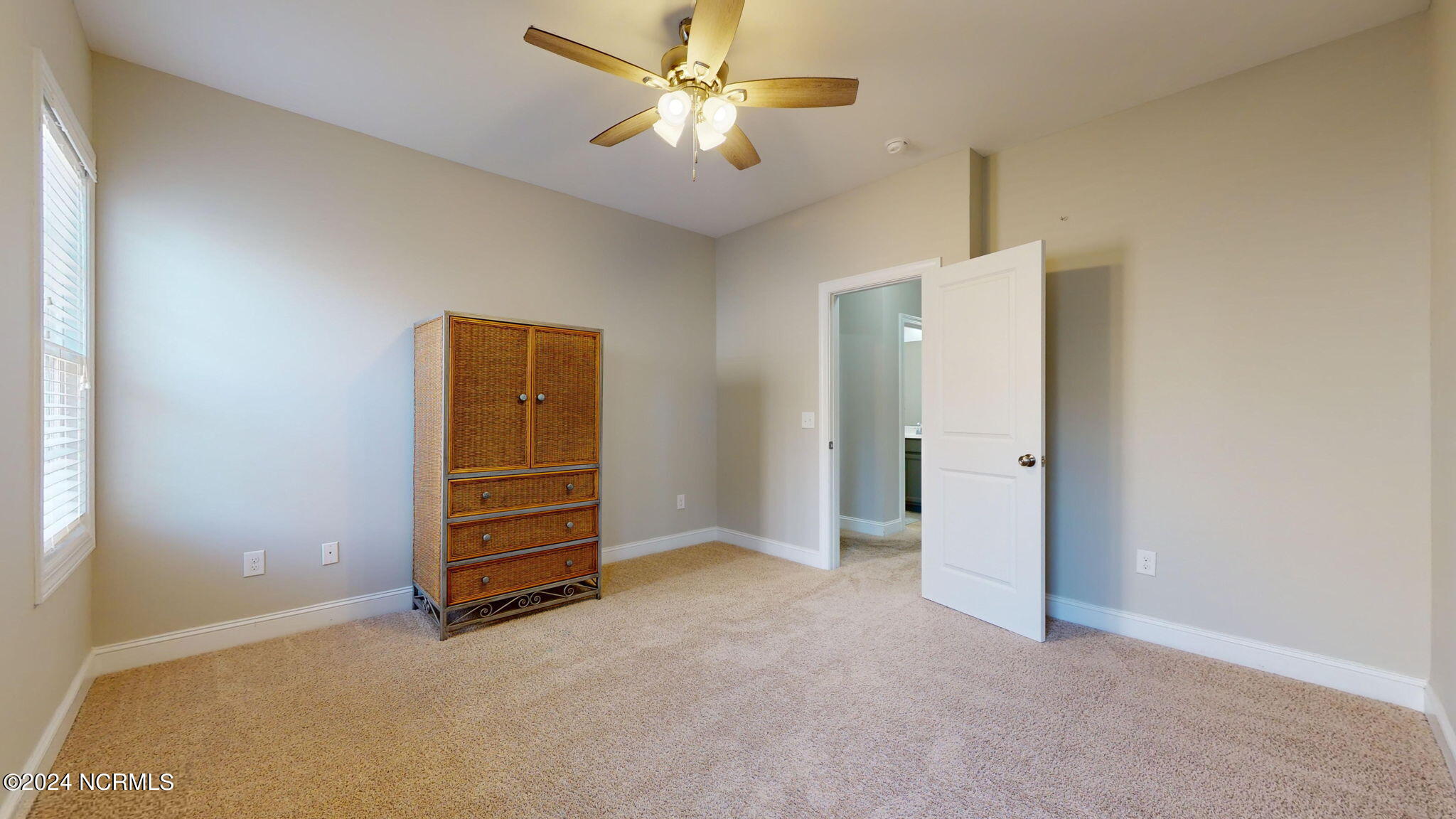 1113 Lt Congleton Road