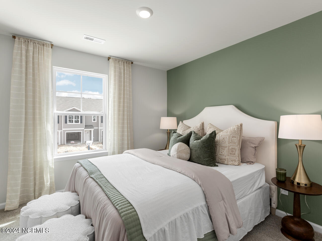 3206 Lobelia Lane 606