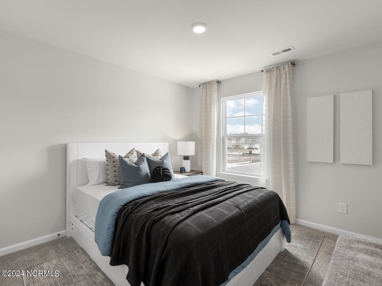 3206 Lobelia Lane 606