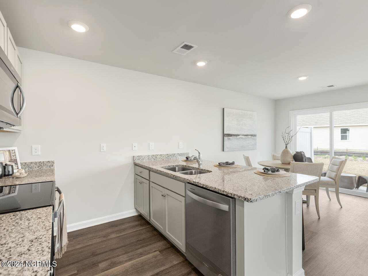 3206 Lobelia Lane 606