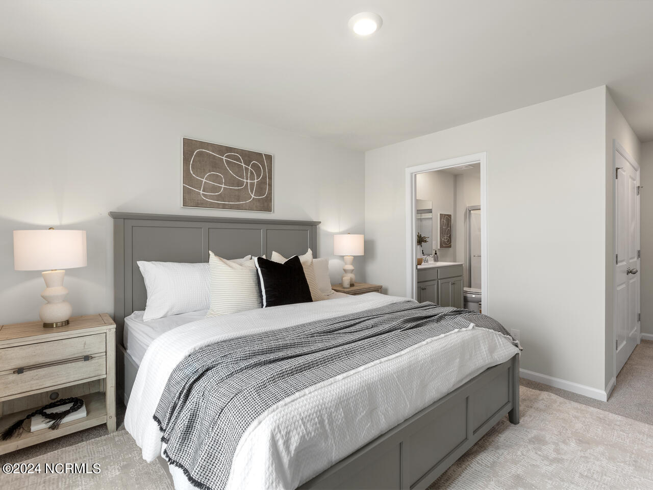 3206 Lobelia Lane 606