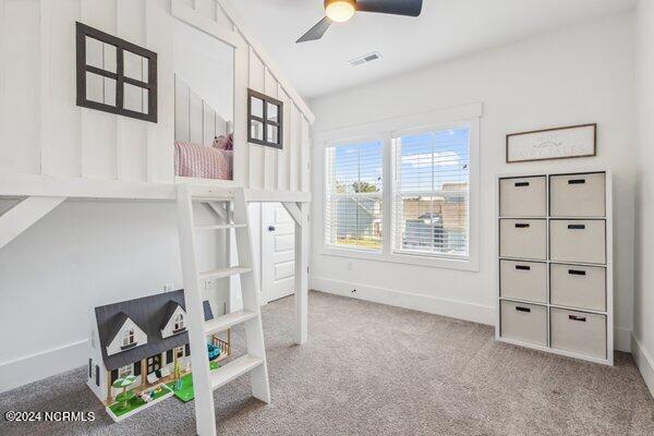 122 W Colonnade Drive