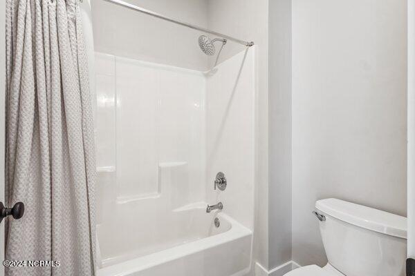 122 W Colonnade Drive