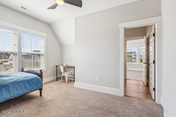 122 W Colonnade Drive