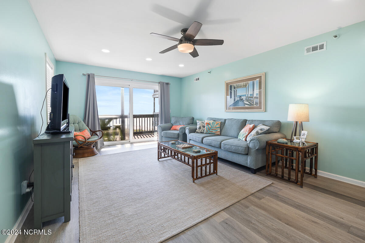 1896 New River Inlet Road, Unit 1213