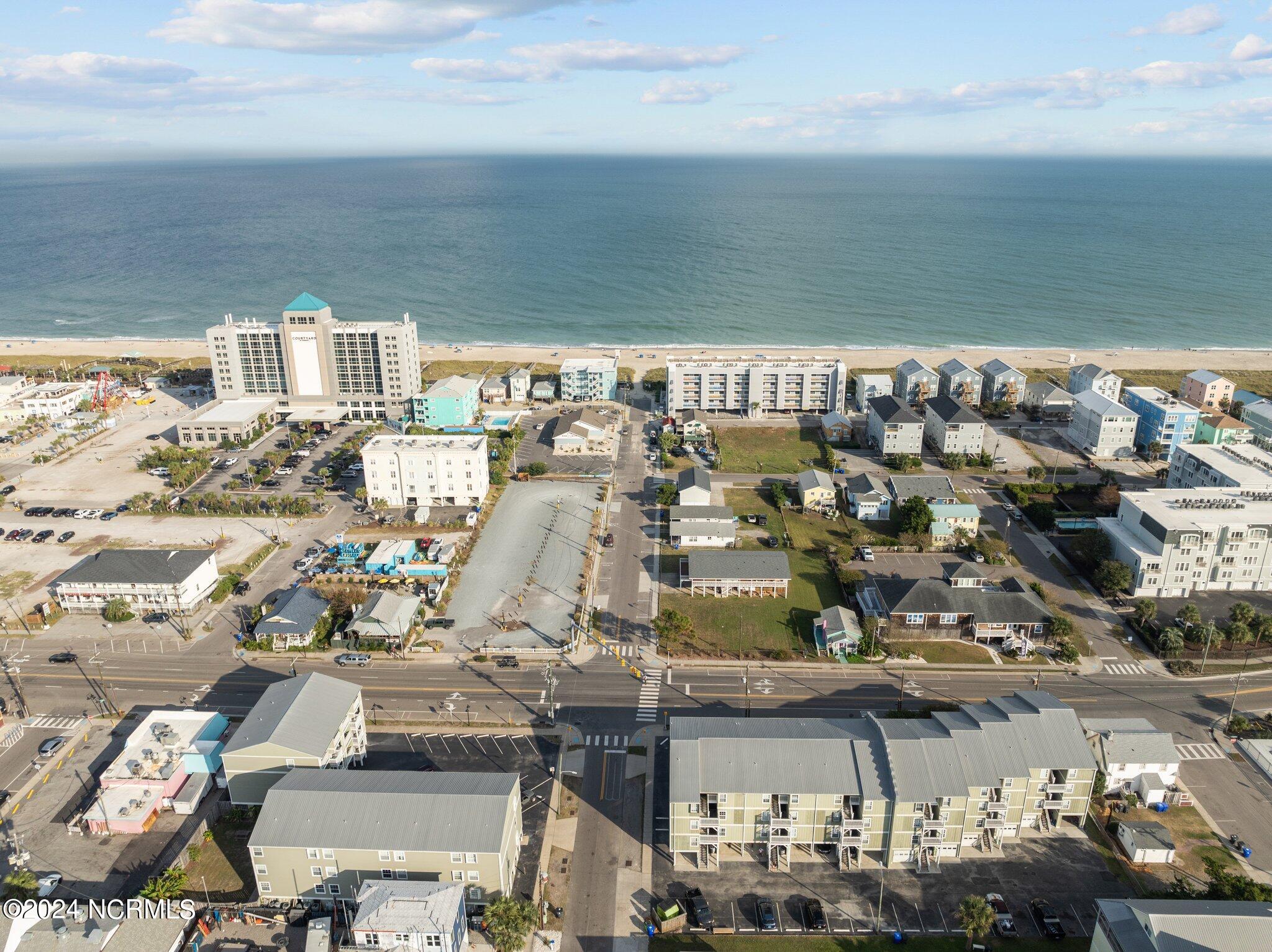 108 Lake Park Boulevard S, Unit 304