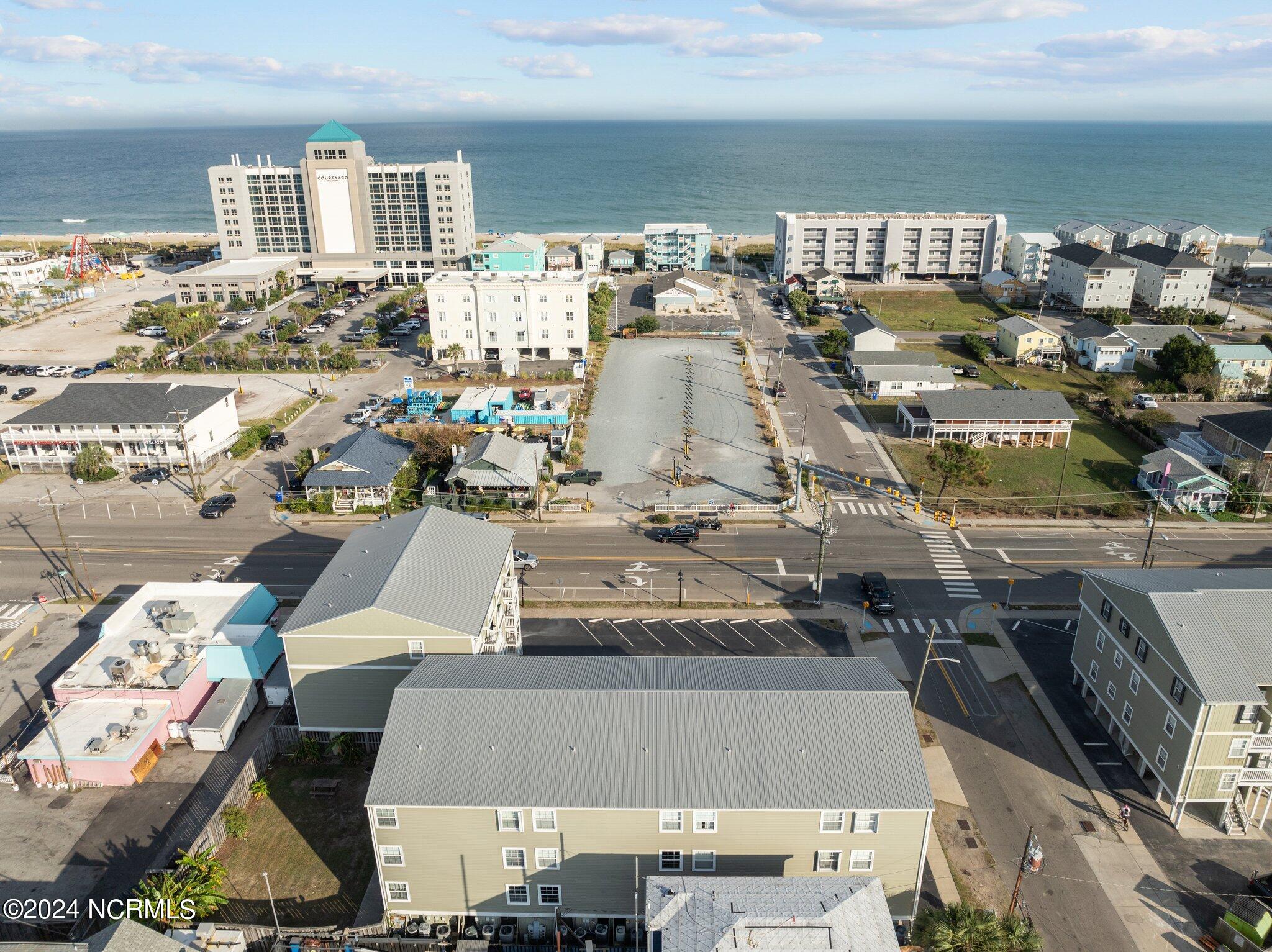 108 Lake Park Boulevard S, Unit 304