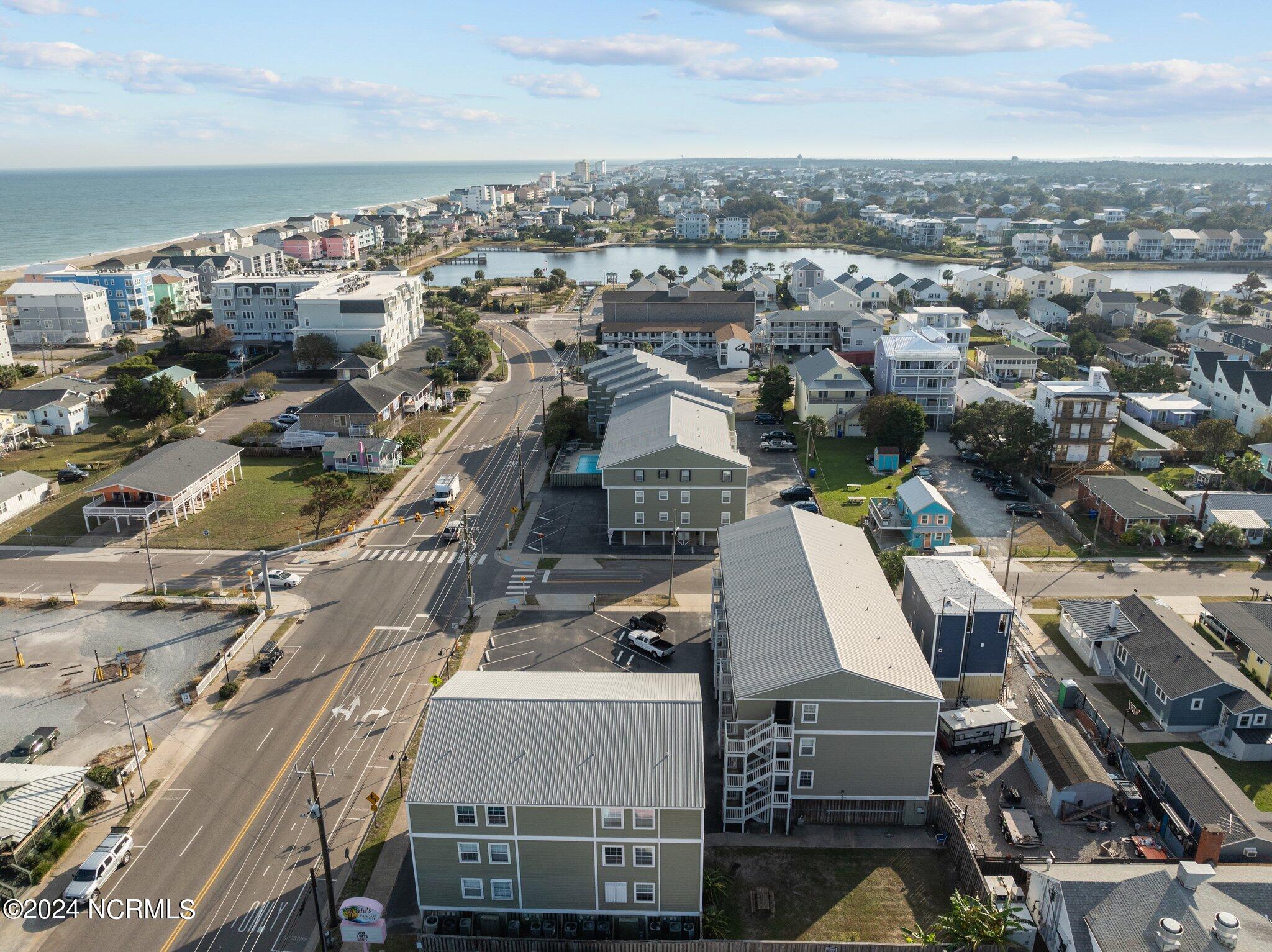 108 Lake Park Boulevard S, Unit 304