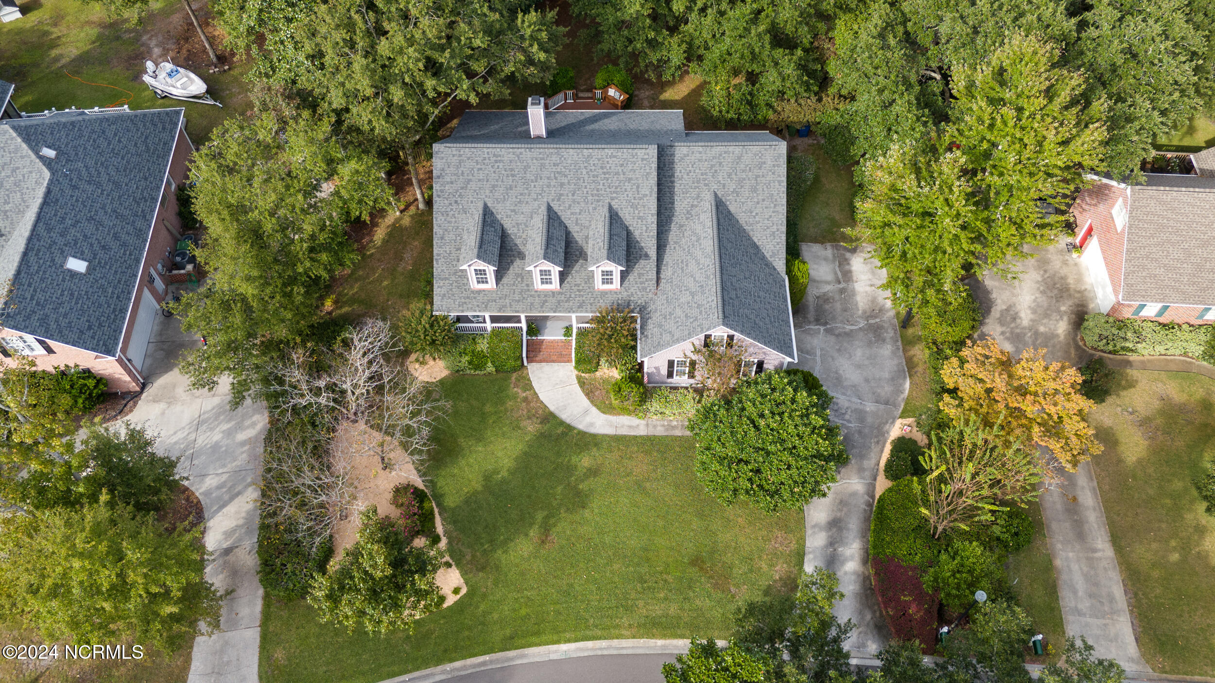 6919 Finian Drive