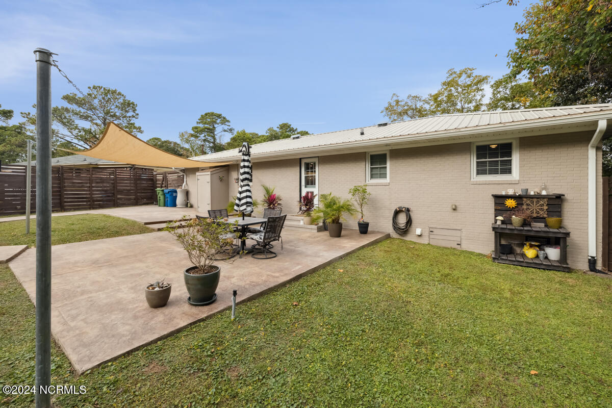 136 Shorewood Hills Drive