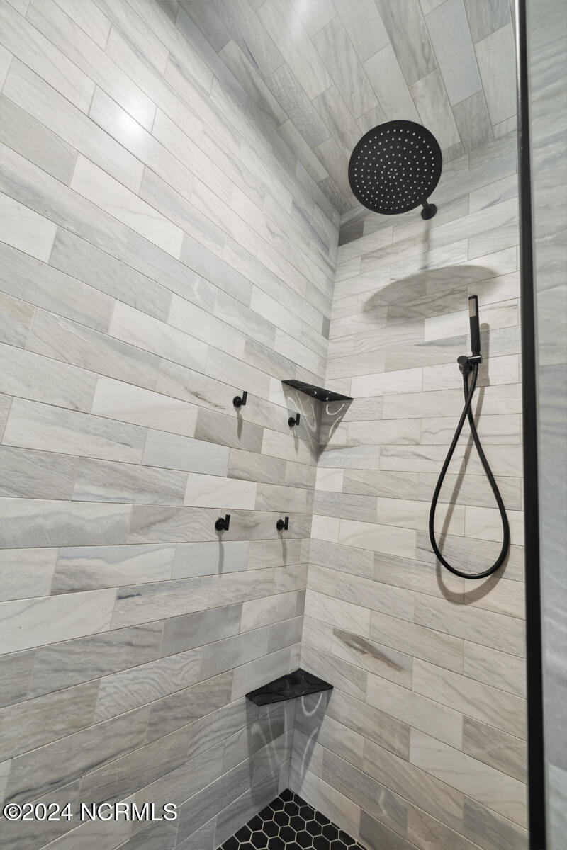 136 Shorewood Hills Drive