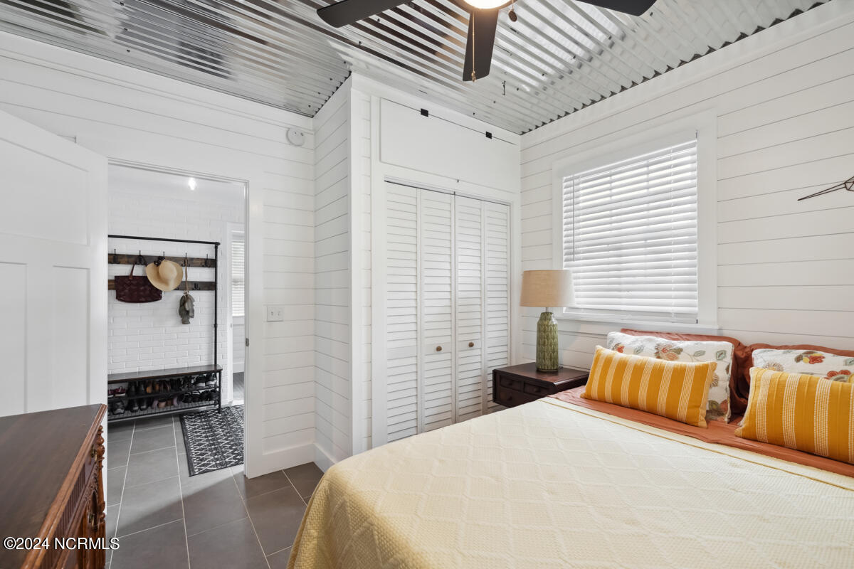 136 Shorewood Hills Drive