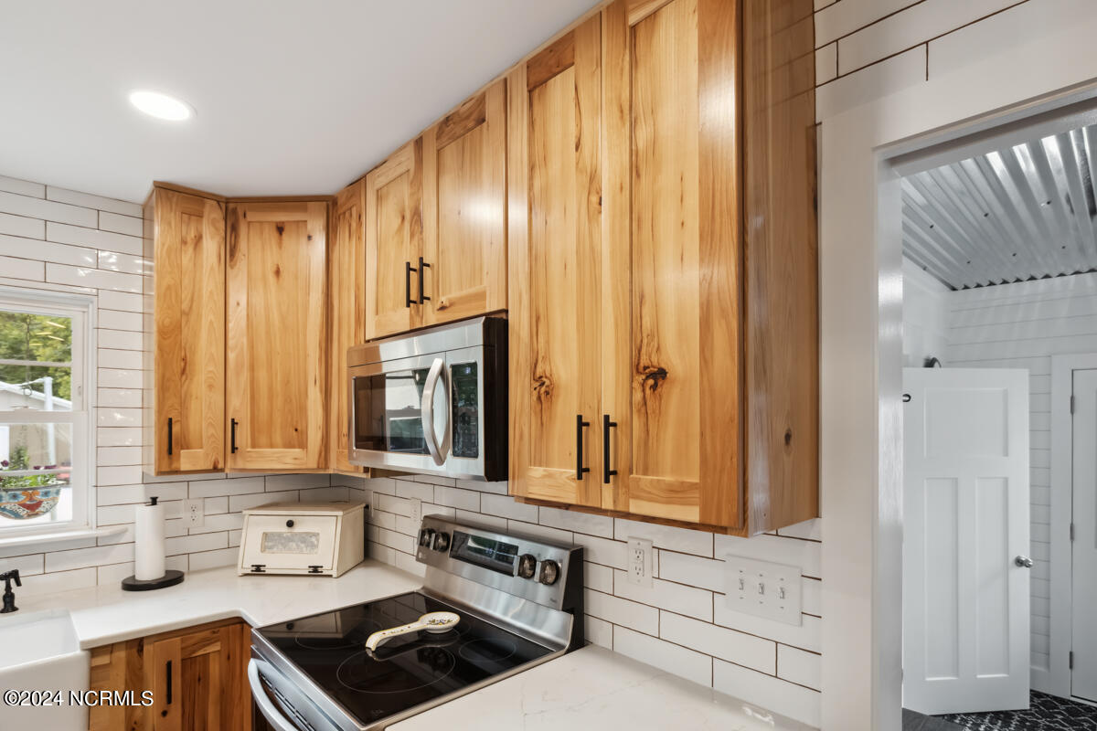 136 Shorewood Hills Drive