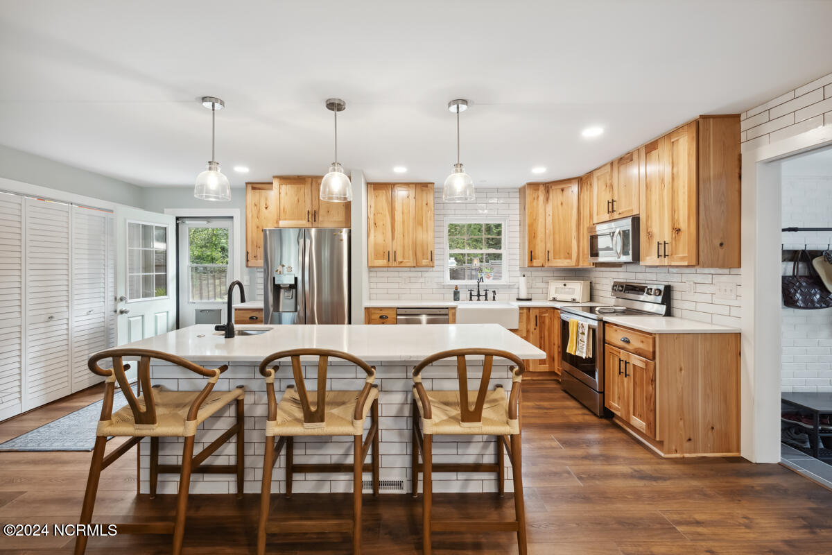 136 Shorewood Hills Drive