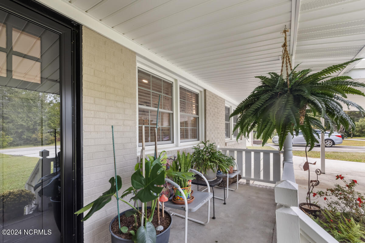 136 Shorewood Hills Drive