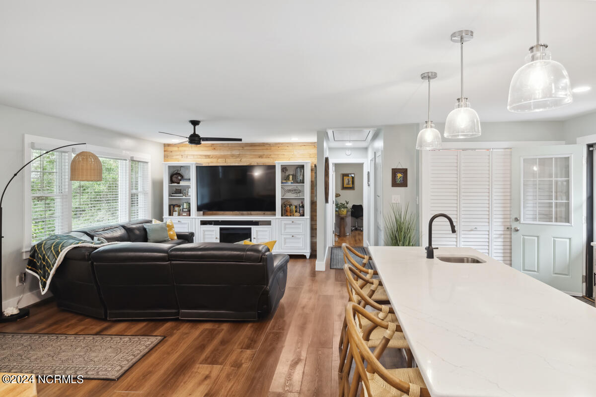 136 Shorewood Hills Drive