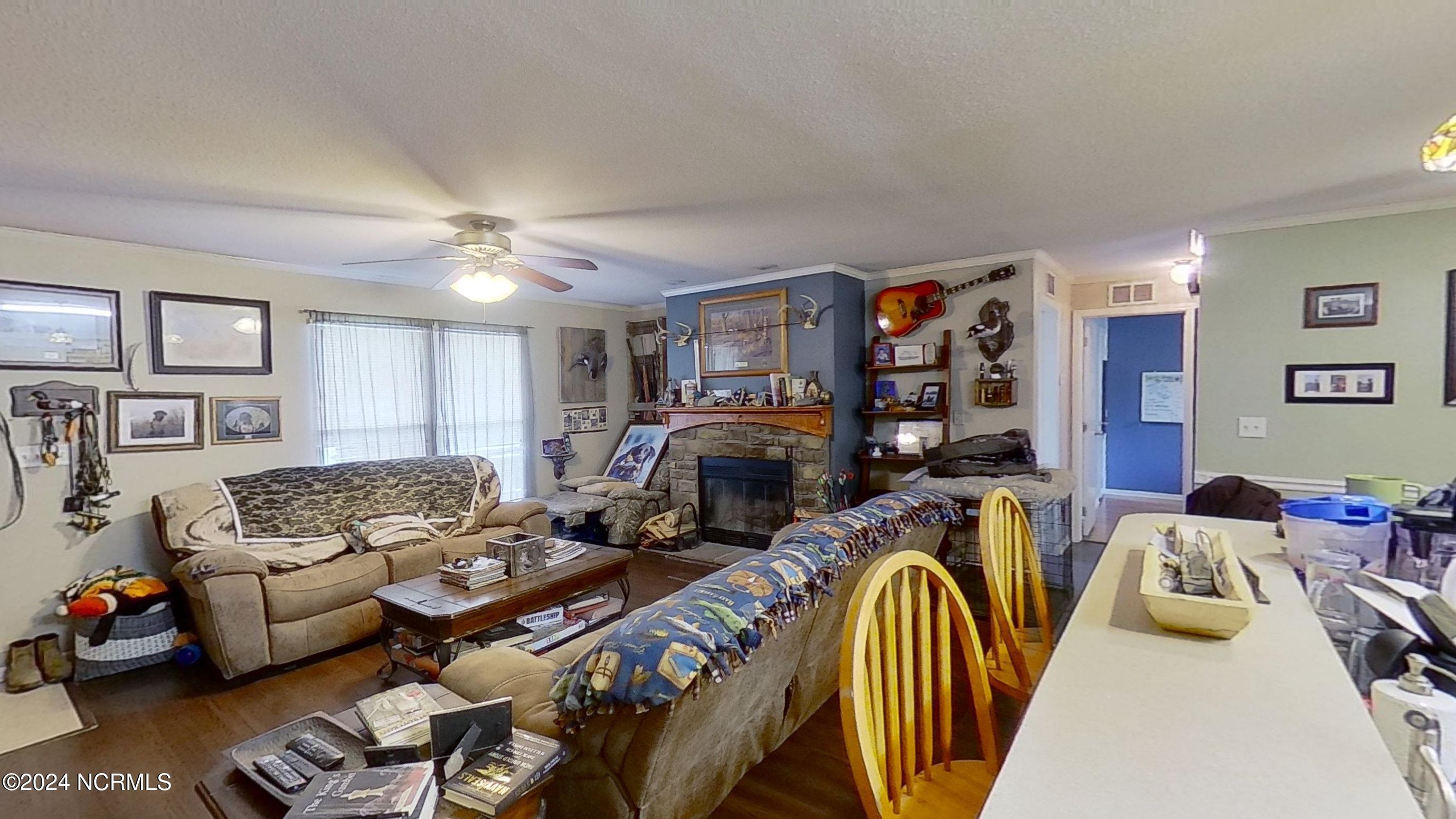 4829 Grinders Way NE