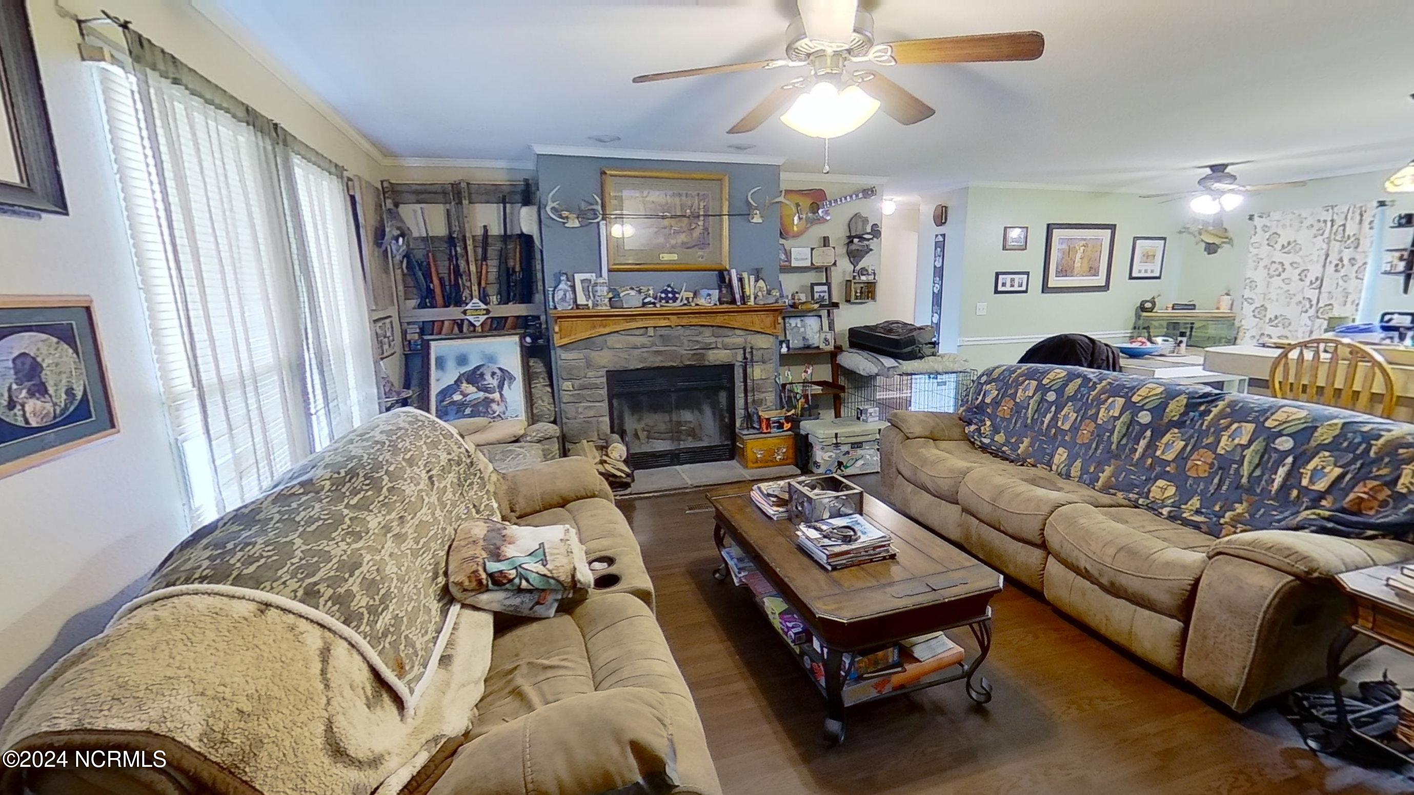 4829 Grinders Way NE