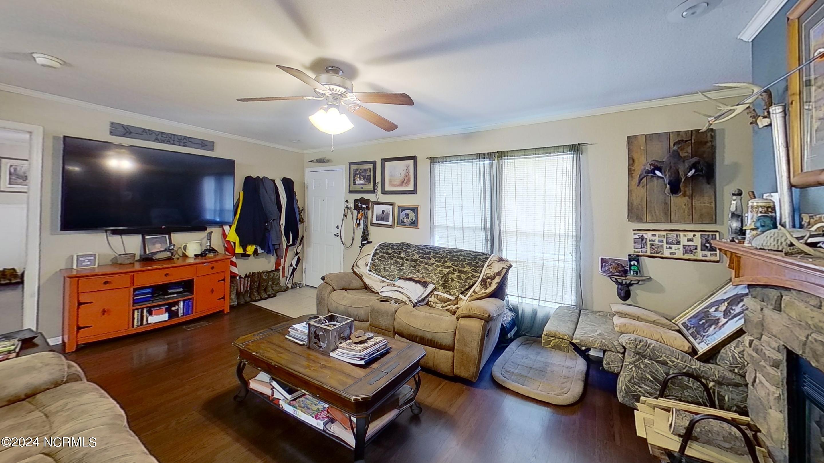 4829 Grinders Way NE