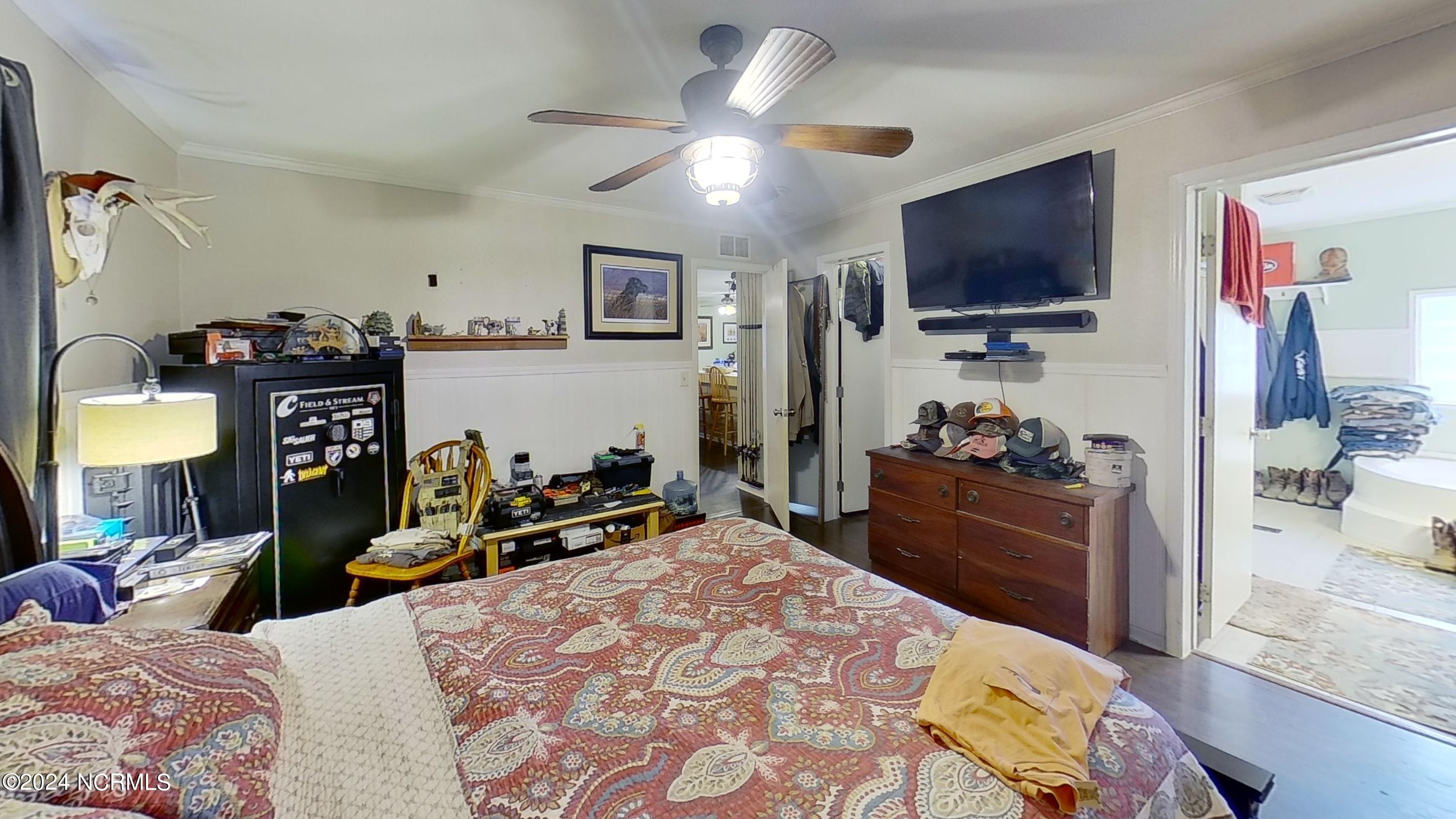 4829 Grinders Way NE