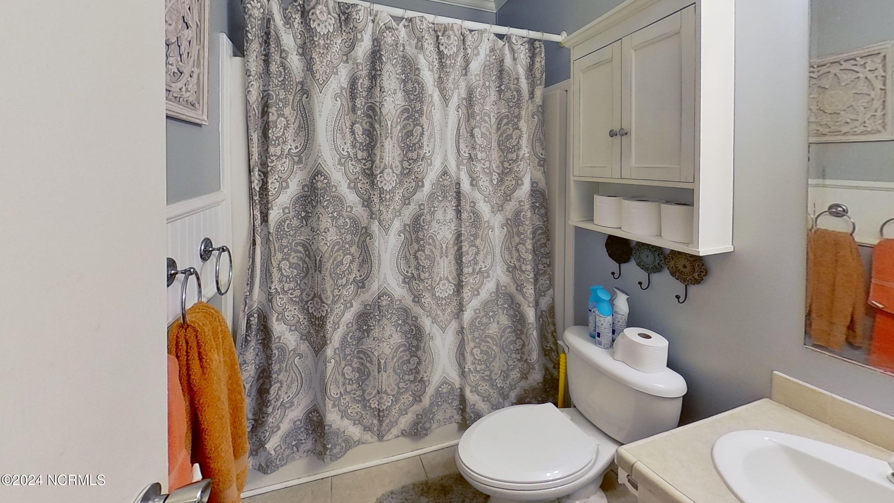 4829 Grinders Way NE