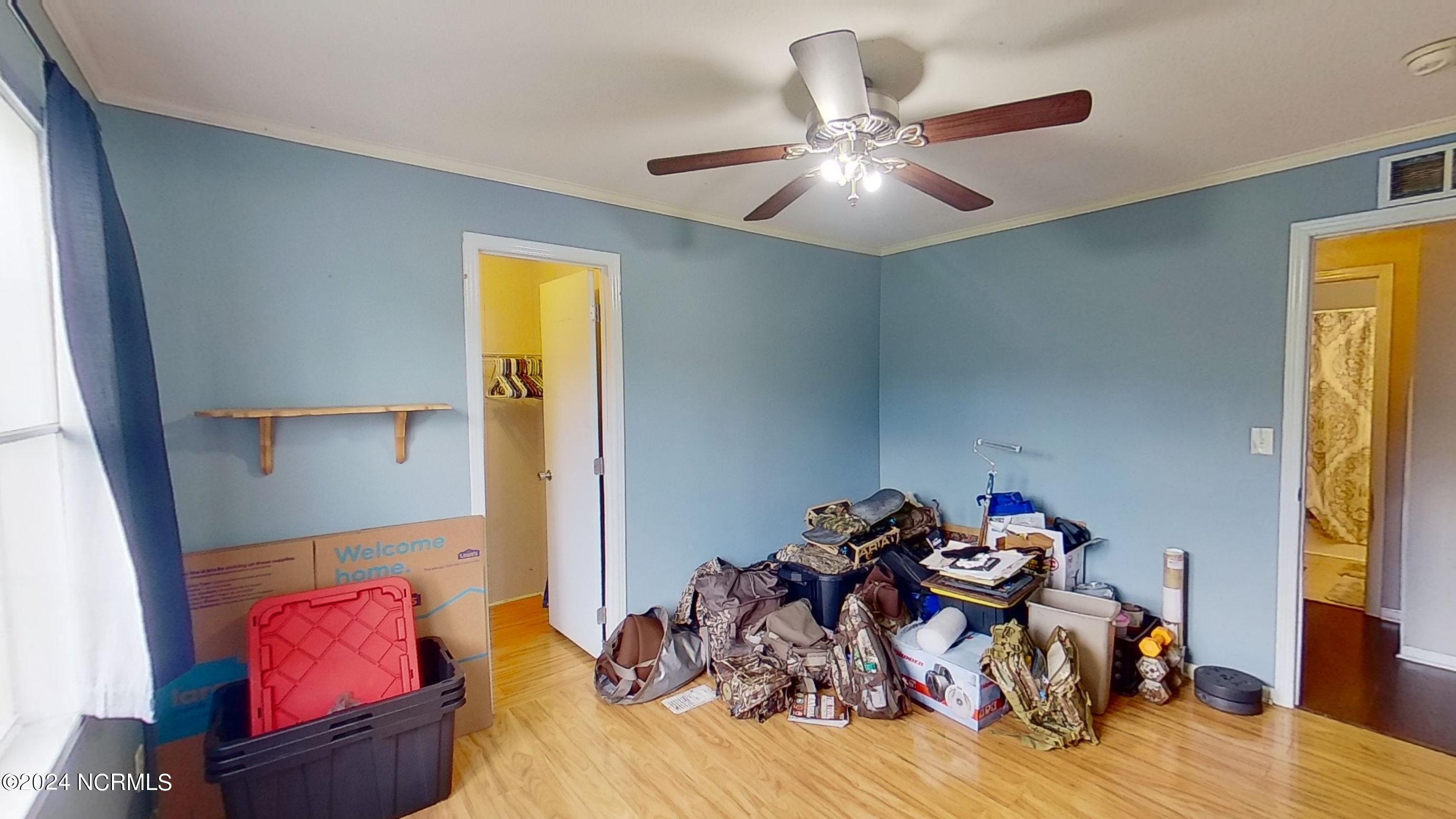 4829 Grinders Way NE