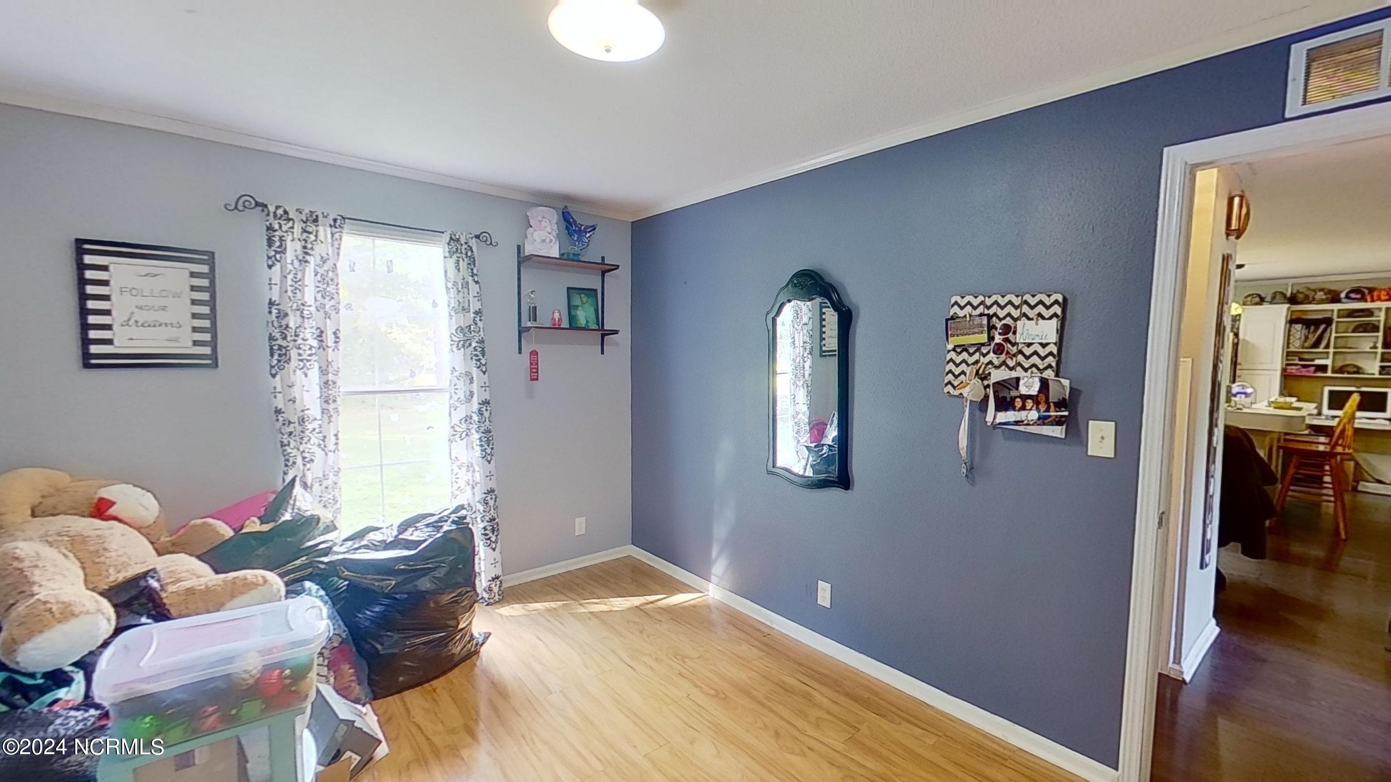 4829 Grinders Way NE