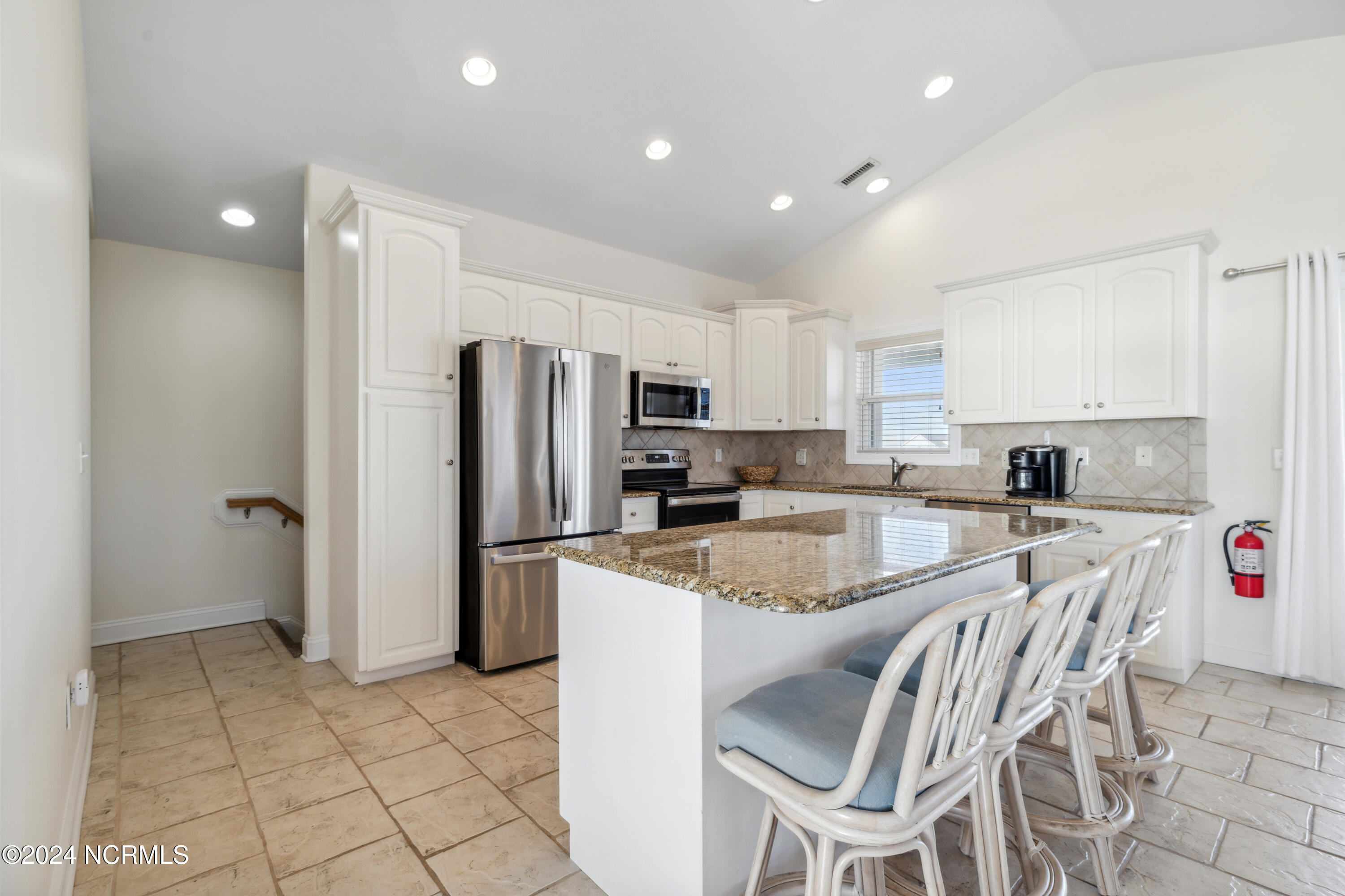 2017 N Shore Drive, B
